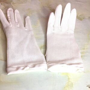 Elegant White Nylon Mesh Short Vintage Gloves